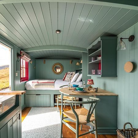 Готель Barlwyd Glamping Блайнай-Фестініоґ Екстер'єр фото